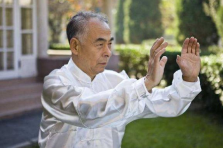 早起一套顺气操，提心气、养肺气、只需3分钟，胜过晨跑5公里！