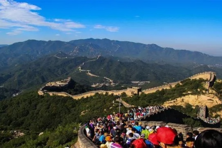 五一出游去哪儿最好玩？国内外热门景点推荐，总有一款适合你！