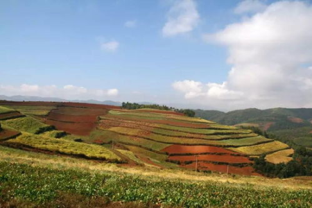 中国十大景色最美山川，定个小目标，每年带女朋友去一个