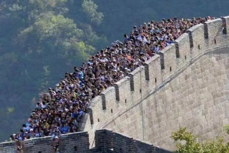 为什么都说经济不景气，旅游的人却越来越多？