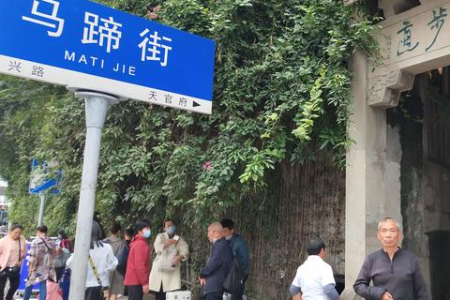 重庆国庆节人多吗？有哪些好玩的地方推荐？