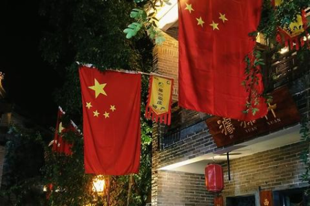 零基础也能写出惊艳的国庆节旅游文案？秘诀在这里