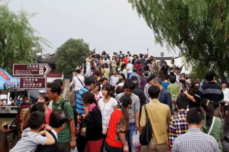 国庆节十大旅游城市必去景点：避开人潮小技巧