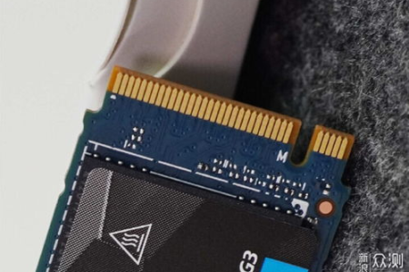 什么是M.2 SSD？什么是SATA固态硬盘？你会选择固态硬盘吗？