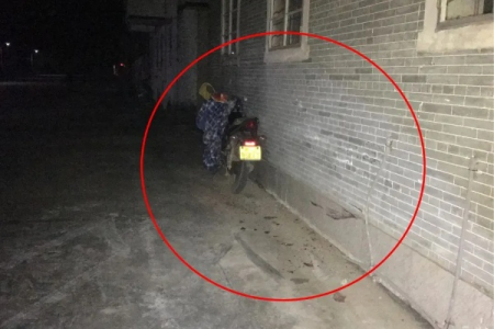 刚从现场回来,看到这个...这究竟是几个意思?