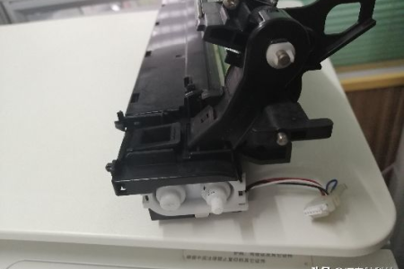 联想打印机加完墨粉后如何清零操作