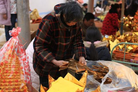 清明节风俗知多少？扫墓祭祖只是冰山一角，还有更多！
