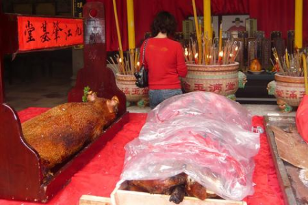 清明节为什么是农历节日？它和其它传统节日有什么不同？