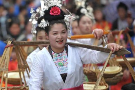 清明节的起源与演变：从古代祭祀到现代节日习俗