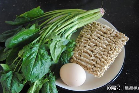 春天必吃“扫毒菜”！通便护肝还降压，现在吃正当时！