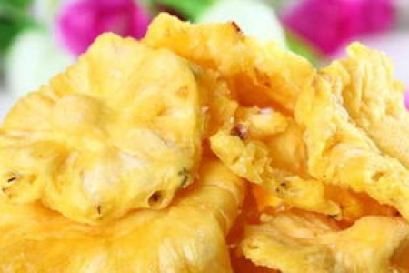 凤梨的功效与作用大揭秘：禁忌和最佳食用方法指南