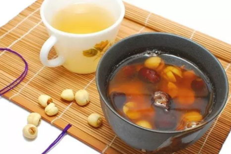山茱萸可以熬汤吗？山茱萸汤的功效与禁忌是什么？