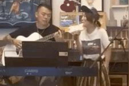 猫咪有变声期吗？不同年龄猫咪叫声差异详解