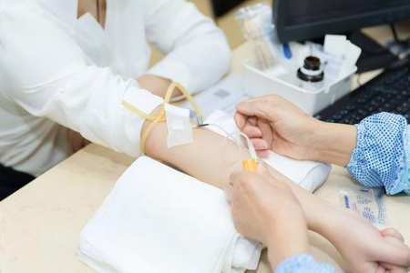 肿瘤科揭秘：癌症早期信号，你都了解吗？