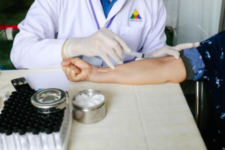 肿瘤科肾癌晚期广泛转移只能活一两年吗？肾癌晚期生存期究竟有多长？