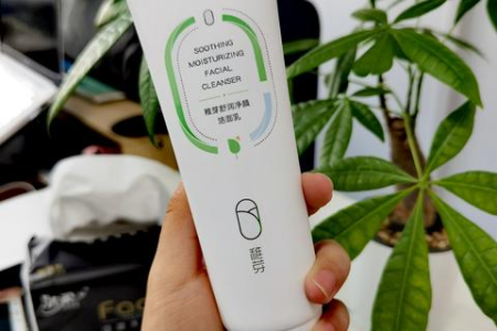 妇产科临产：准妈妈的待产包清单和实用建议