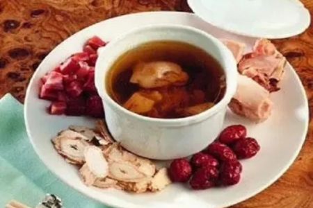 产科卵巢早衰吃什么恢复卵巢功能？试试这些食疗方法！