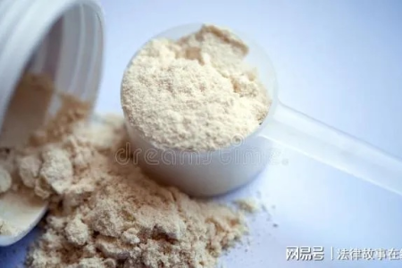蛋白粉的功效与作用有哪些？适合哪些人群食用？