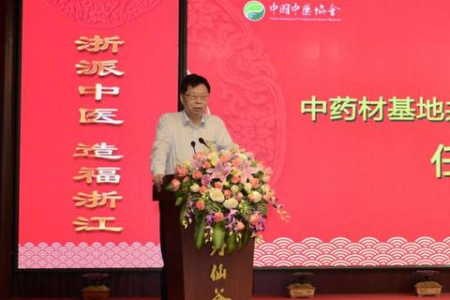 深入了解灵芝孢子粉：功效、禁忌及中医养生作用
