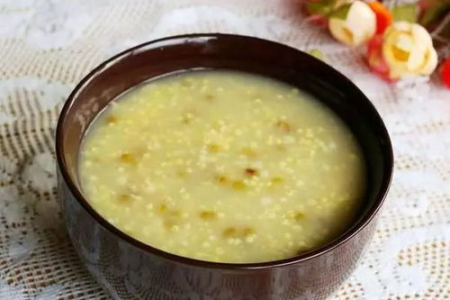养生食谱：小米绿豆粥的搭配与禁忌，能一起熬吗？