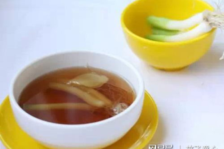 快速掌握：生姜葱白红糖水最简单的熬制方法