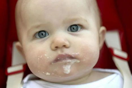 婴幼儿9个月宝宝吐奶是什么原因？护理要点和治疗方法