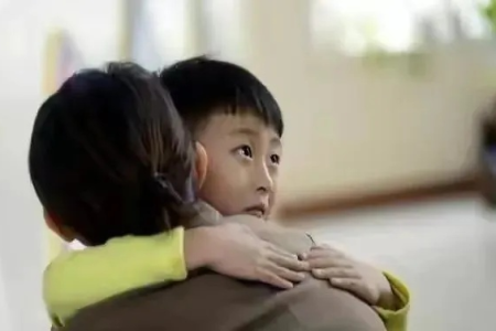 孩子入园哭闹是常态吗？有效安抚方法及建议