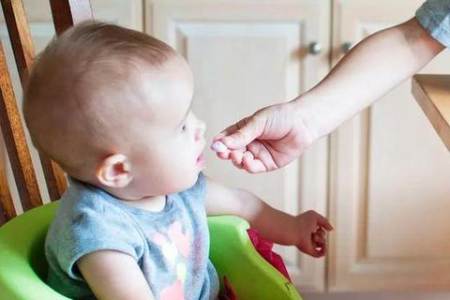 少儿期营养不良吃什么好？营养专家推荐食谱