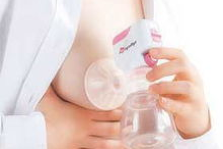 长期使用吸奶器会影响哺乳吗？分娩期吸奶危害大揭秘！