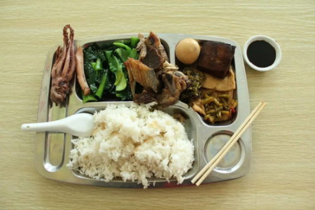 夏季带饭注意几点保证安全？上班族夏季带饭食安指南