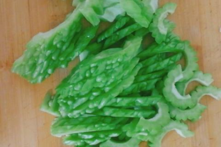 夏季要吃三类菜：清热解暑，让你轻松过夏天