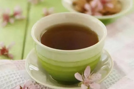 夏天什么茶最解暑？推荐几款适合夏日饮用的茶