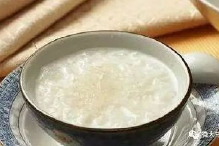 秋天干燥喝什么粥好？秋季百合粥食谱推荐