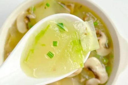 雾霾天儿别慌，这些食物帮你清肺又养生