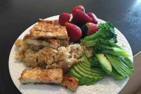 冬季最佳饮食攻略：素食菜谱比吃肉更滋补，营养美味两不误！