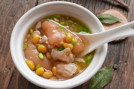 春季降火有高招：中医食疗帮你远离春季烦躁