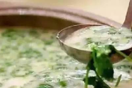 夏季健脾祛湿吃什么好？推荐几款简单易做的祛湿食谱