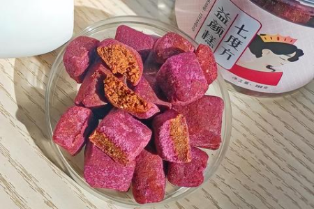 炎炎夏日，清凉一夏：教你做红豆牛奶冰，简单易学