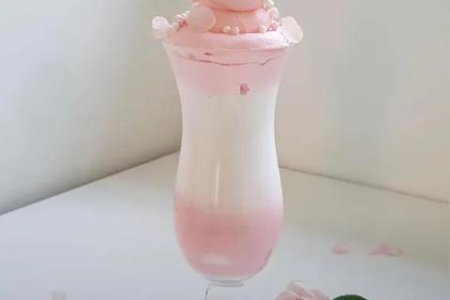 夏季必备冷饮：樱花雨的制作方法及小技巧