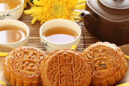 老年人吃月饼要注意什么？健康享用月饼小贴士