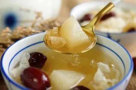秋分养肺吃什么？9种润肺食物推荐，让你轻松度过干燥季