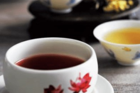 春季养生必备！春季吃这15种食物狂补水，让你容光焕发！