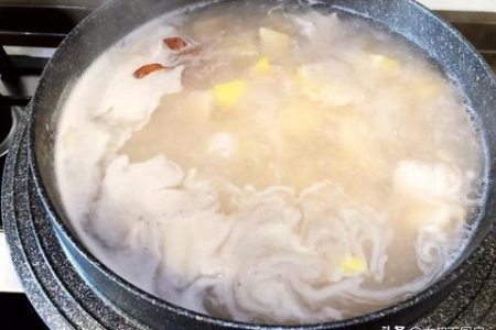 夏季喝这3款汤最下火，清热解暑又消炎