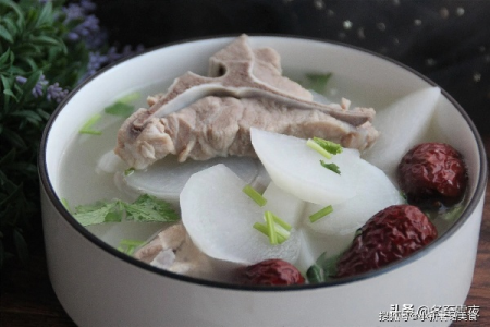 大雪节气饮食指南：推荐几款暖身又营养的美食，告别冬季寒冷！