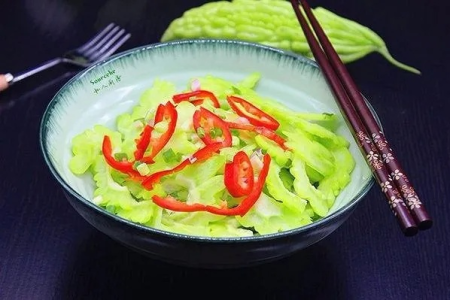 预防中暑吃什么？这份清凉食谱助你安全度夏