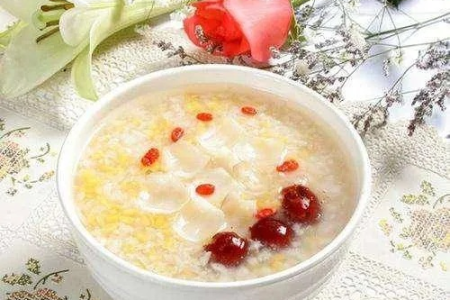 秋天喝什么粥好？暖身养生的美味粥品推荐