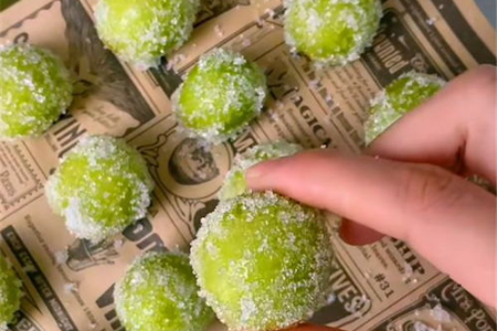 解暑降温妙招：三伏天多吃这5种碱性水果