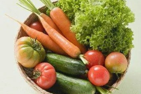 秋季吃啥能瘦脸快一点儿？这些食物帮你轻松瘦脸！