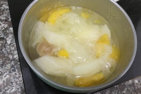 春秋干燥，吃枇杷膏能缓解咳嗽吗？详细功效解析