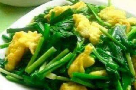秋季食用韭菜有什么好处？吃韭菜能缓解哪些秋燥症状？